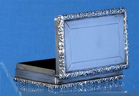 An early Victorian engine turned silver snuff box, by William Simpson, Length 86mm Weight: 5oz/156grms